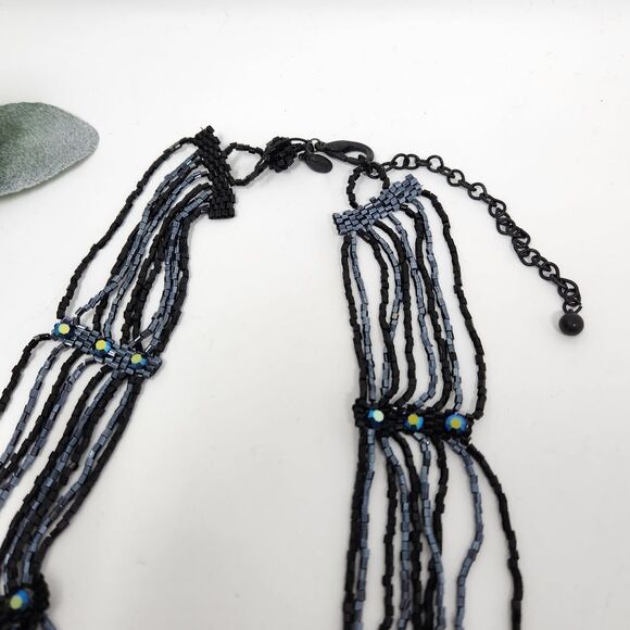 CHICO'S Black AB Seed & Faceted Iridescent Beads Choker Bib Necklace Vintage - Picture 5 of 10